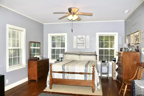 516 E Young St, Longview, TX 75602 photo 20