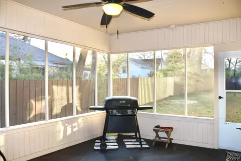 516 E Young St, Longview, TX 75602 photo 27