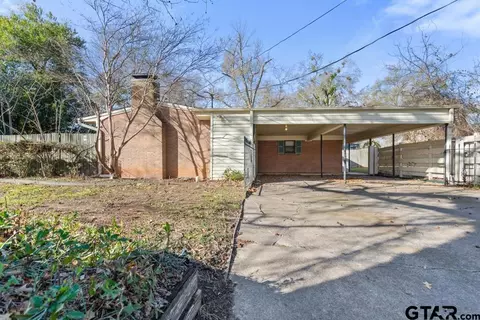 3229 S Donnybrook, Tyler, TX 75701