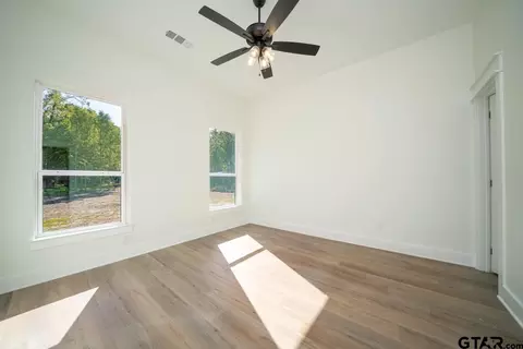 2910 Queens Way W, Marshall, TX 75672 photo 17