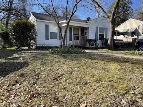 2420 Pine Burr Rd, Tyler, TX 75702