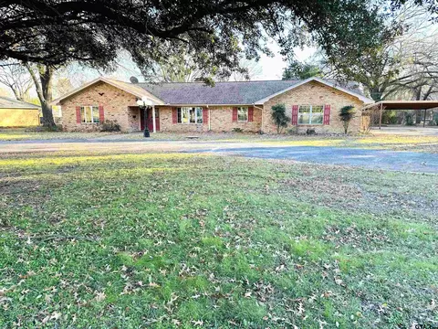 307 W Coke Rd, Winnsboro, TX 75494