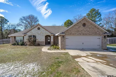13603 Country Gln, Tyler, TX 75706
