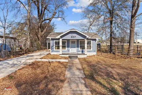 807 Riverside, Kilgore, TX 75662