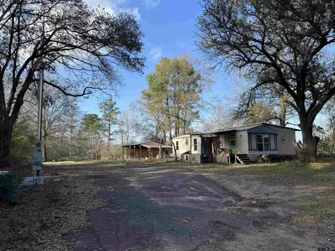 8343 N Us Hwy 79, Deberry, TX 75639