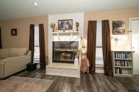 3208 Mona Dr, Longview, TX 75601 photo 8