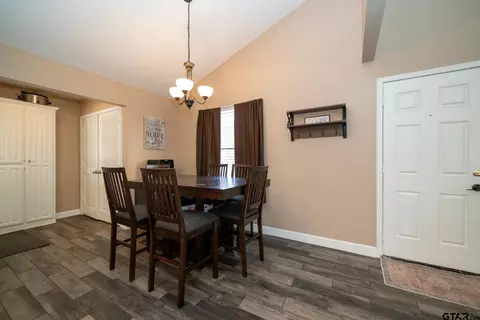 3208 Mona Dr, Longview, TX 75601 photo 12
