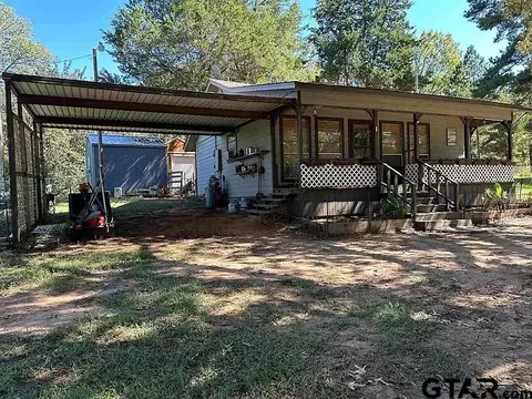 247 Sherwood Farms Rd, Omaha, TX 75571
