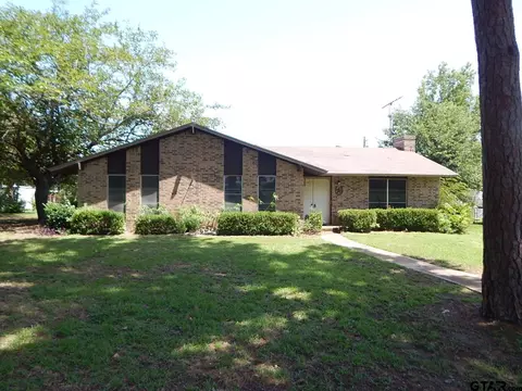 257 Fairway Dr, Gilmer, TX 75645