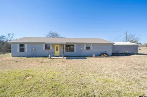 8906 Bayberry Rd, Gilmer, TX 75645