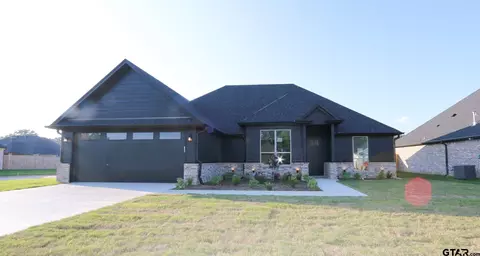 11892 Gillian Ct, Tyler, TX 75703