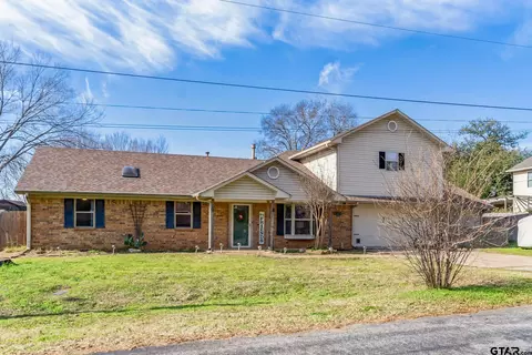 16436 Echo Glen Dr, Tyler, TX 75703