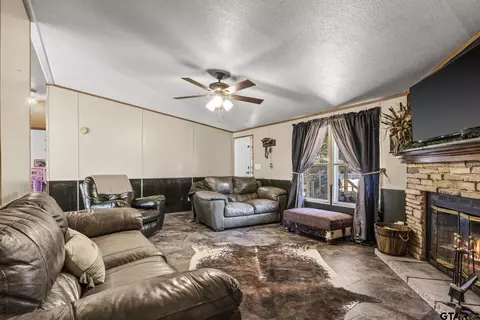 304 Heard Rd Tr 2, Naples, TX 75568 photo 3