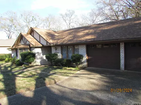 4812 Prestwick, Tyler, TX 75703