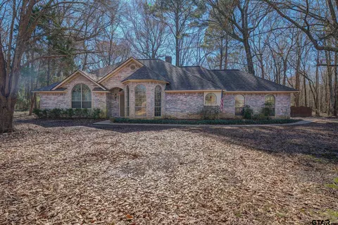 233 County Road 1120, Maud, TX 75567