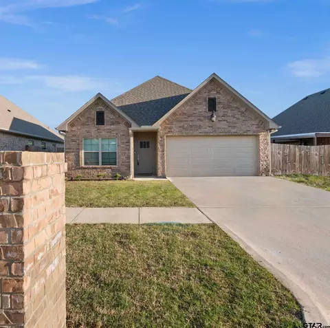 825 Lindsey, Whitehouse, TX 75791