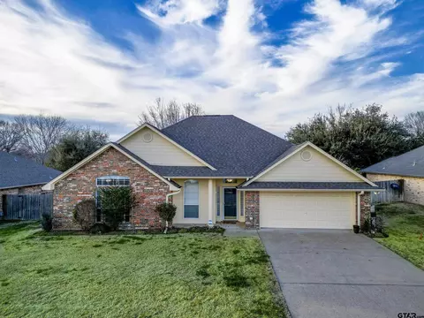 1907 Waterton Cir, Whitehouse, TX 75791