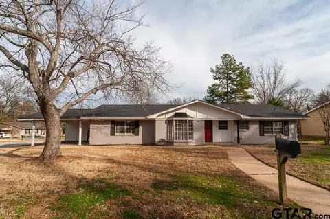 3118 Andy Ln, Tyler, TX 75701