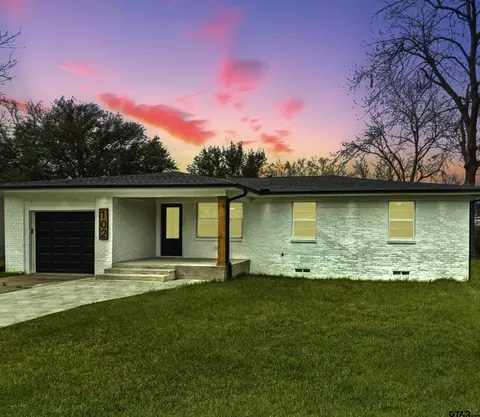 102 Rosedale Dr, Athens, TX 75751