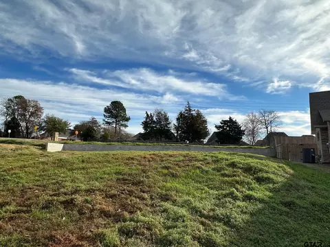 7661 Princedale, Tyler, TX 75703