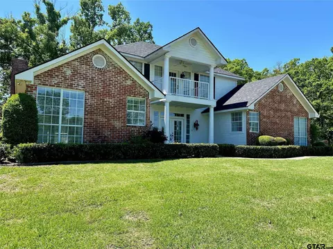 656 Country Club Rd, Sulphur Springs, TX 75482