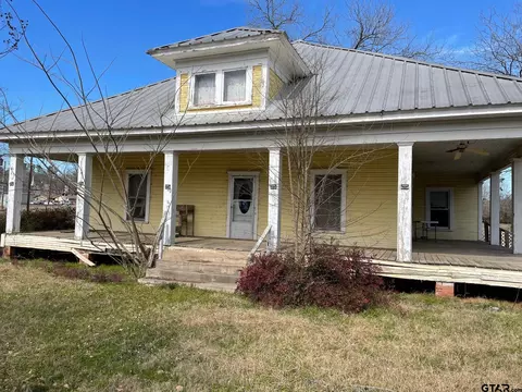 303 Tp Ave, Big Sandy, TX 75755