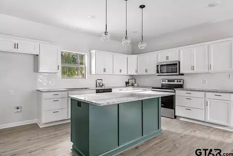 2910 Oliver, Tyler, TX 75701