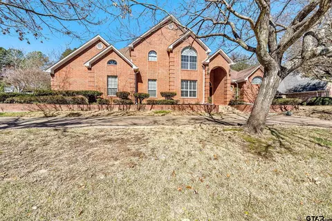 5513 Quail Creek Dr, Tyler, TX 75703