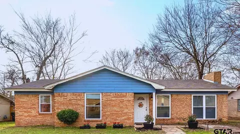 4005 Driftwood Ln, Tyler, TX 75701