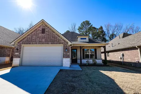 464 Preston Ridge Dr, Tyler, TX 75703