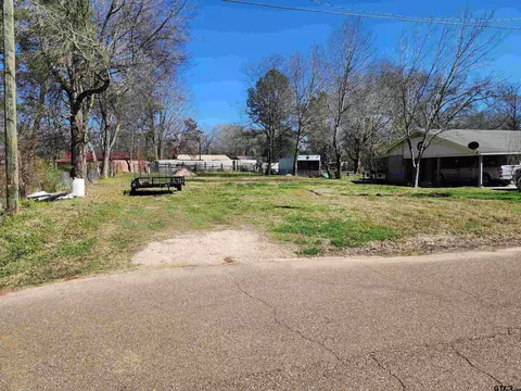 412 Milligan # B, Pittsburg, TX 75686