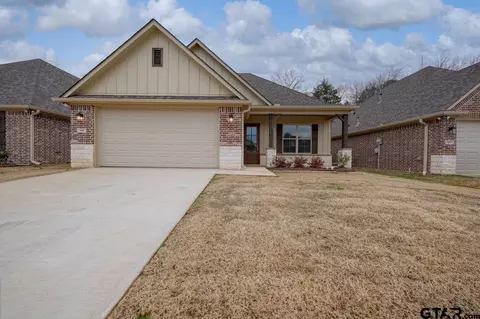 448 Preston Ridge Dr, Tyler, TX 75703