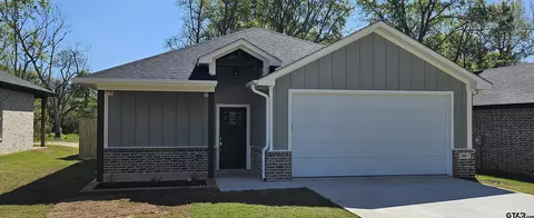 606 N Commerce, Overton, TX 75684
