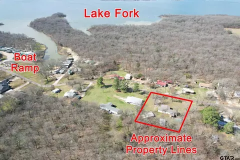 352 County Road 1985, Yantis, TX 75497