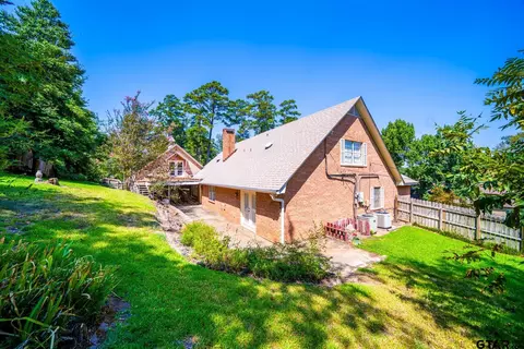 Exterior - 903 Ruby, Gilmer, TX 75644 photo 4 of 11