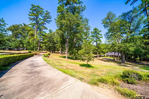 Exterior - 903 Ruby, Gilmer, TX 75644 photo 2 of 11