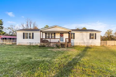 1017 Forsythe, Carthage, TX 75633