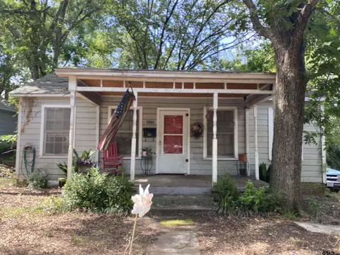 1321 E Travis, Tyler, TX 75701