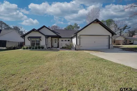 16792 Wilson Rd, Tyler, TX 75707