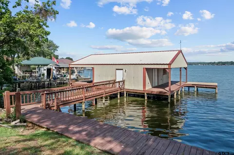 15552 Lakeside Dr, Bullard, TX 75757