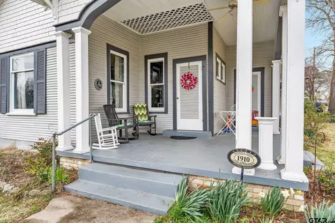 502 N Johnson, Mineola, TX 75773