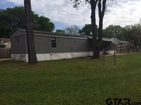 210 Nunn St, Whitehouse, TX 75791