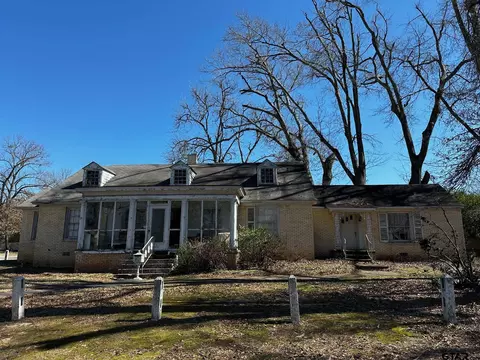 2016 S Sneed, Tyler, TX 75701