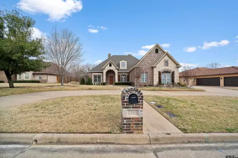 2315 Pinehurst St, Tyler, TX 75703