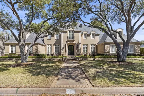 6808 Hollytree Cir, Tyler, TX 75703