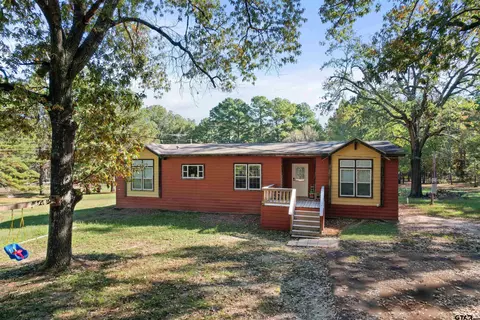 2915 River Rd, Kilgore, TX 75662