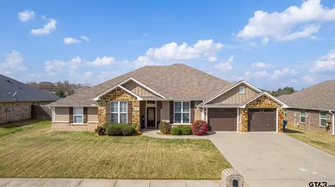 405 Laura Ln, Chandler, TX 75758