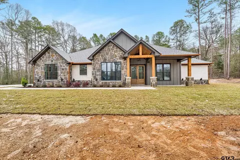 15219 Maple Leaf Ct, Tyler, TX 75707