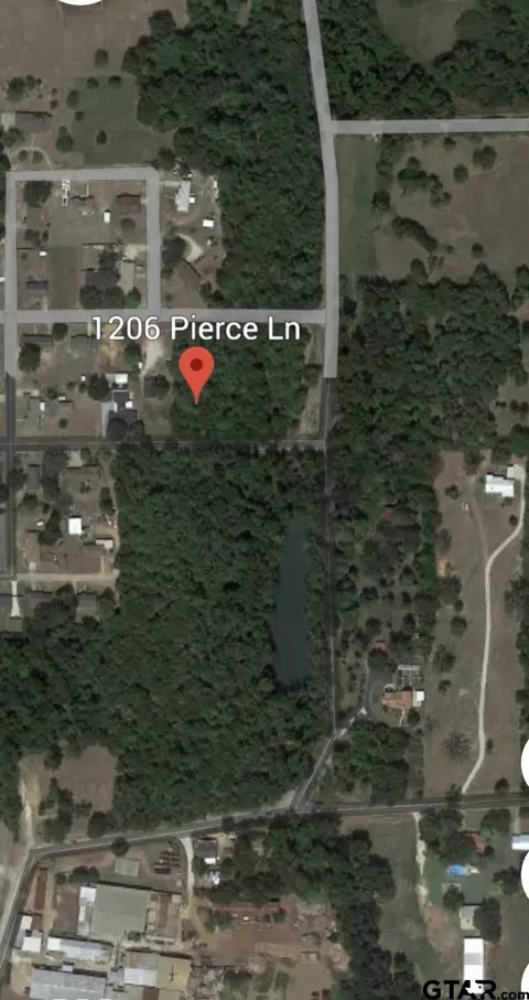 1206 Pierce Ln, Jacksonville, TX 75766