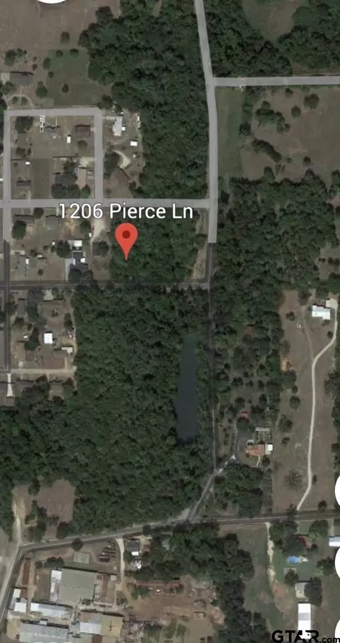1206 Pierce Ln, Jacksonville, TX 75766